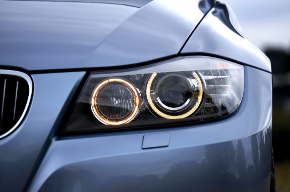 Q&A: How Long Does Headlight Restoration Last? main image