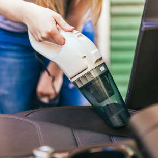 5 Best Car Vacuum Cleaners for 2024 thumbnail